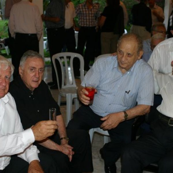 Meir Amit, Uri Lubrani Gershon Peres in Savion